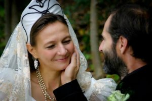 hagyományőrző esküvő